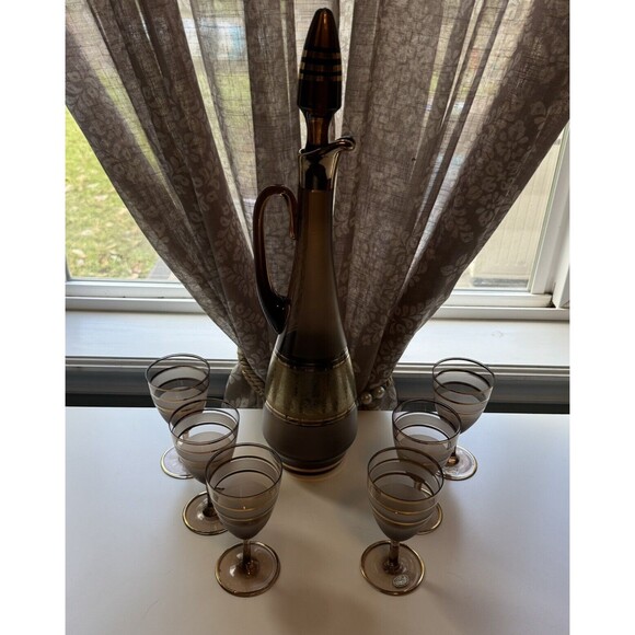 7 Pc. Vtg Bohemian Crystal Frost Amber Glass Gold Embossed Decanter Set Stemware - Picture 2 of 15